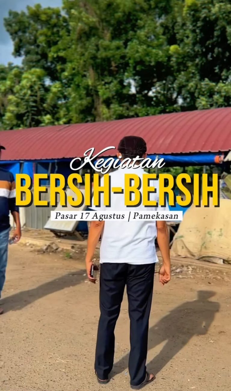 Bersih-Bersih Pasar 17 Agustus