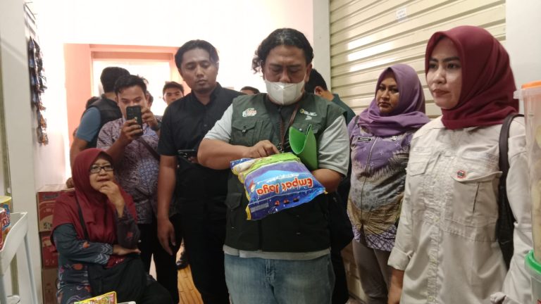 Pemantauan Harga dan Stok Bahan Pokok
